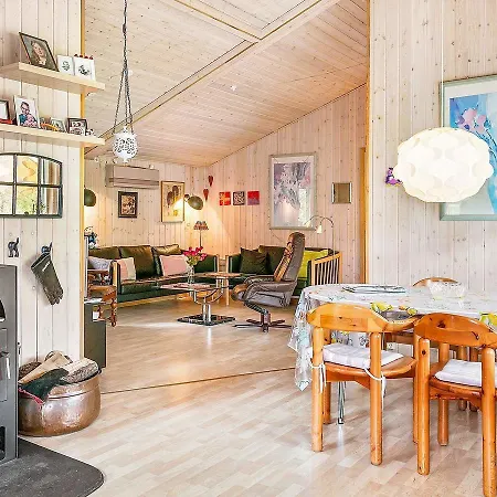 Vakantiehuis Holiday Stora Askeron Ii *